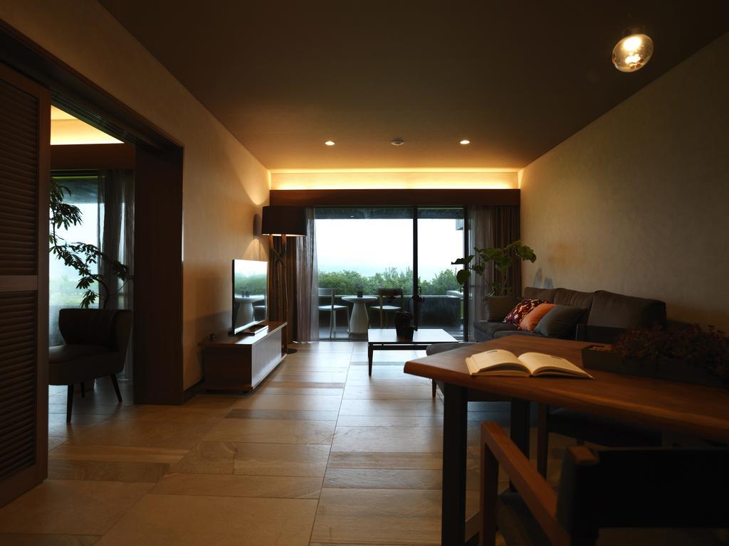Hotel Anaga Minamiawaji Exterior photo